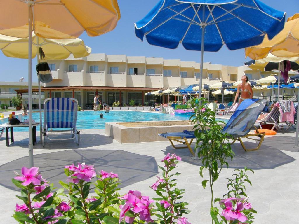 Relax Hotel 科林比亚 外观 照片